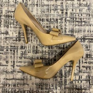 Steve Madden bow heels